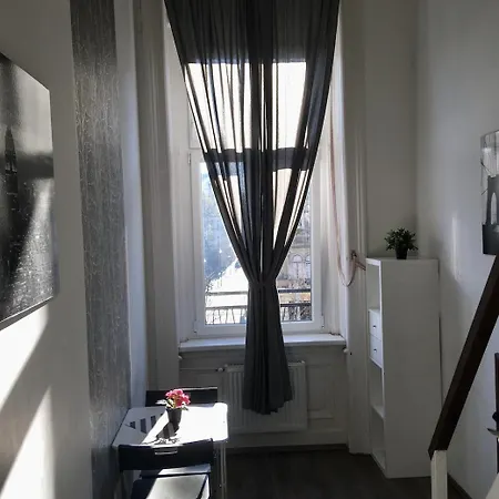 Cozy Dowtown Lofts Apartment Budapest Exterior photo