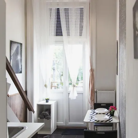 Cozy Dowtown Lofts Apartment Budapest Exterior photo